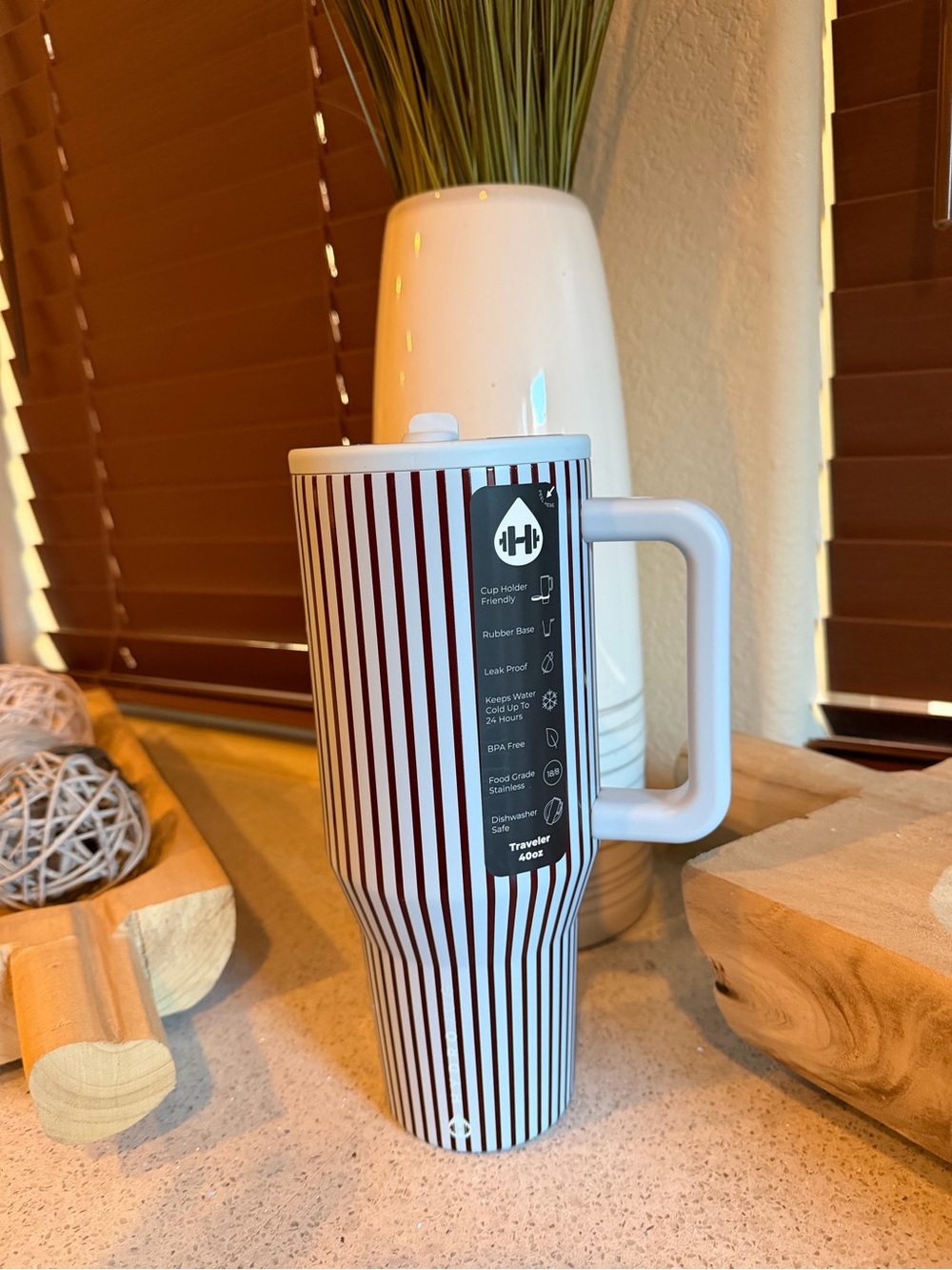 Hydrojug x Urban Outfitters “Striped Out” 40oz
